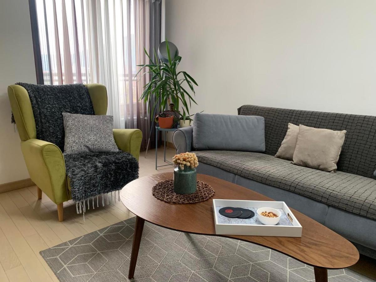 Modern Flatiron Apartment, Skopje Center Екстериор снимка
