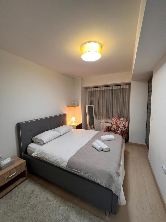 Modern Flatiron Apartment, Skopje Center Екстериор снимка